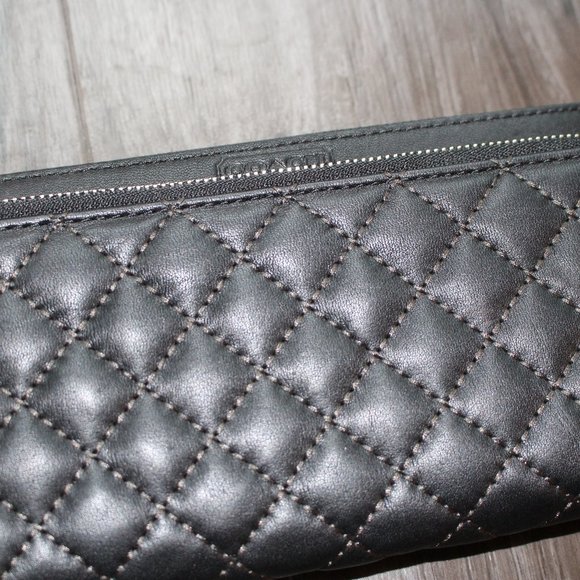 Coach Quilted Large Wallet Wristlet - Picture 3 of 6